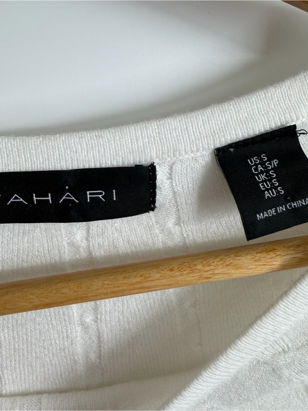 Tahari Elegant White Cable Crewneck Sweater - Picture 5 of 11
